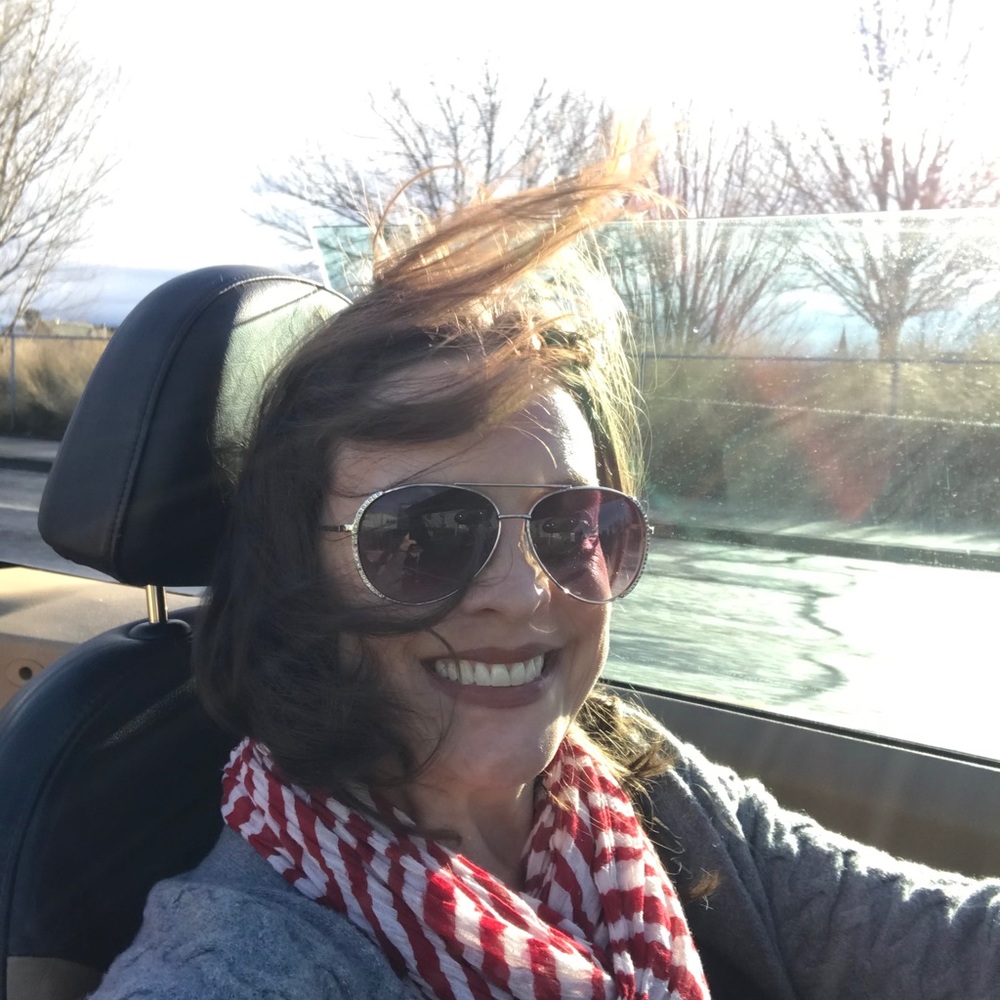 Meet your Posher, Rebecca